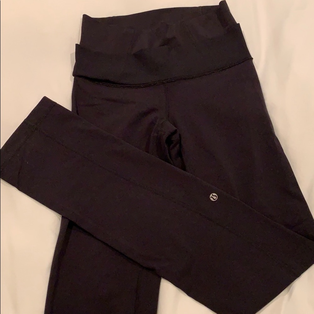Lululemon black leggings